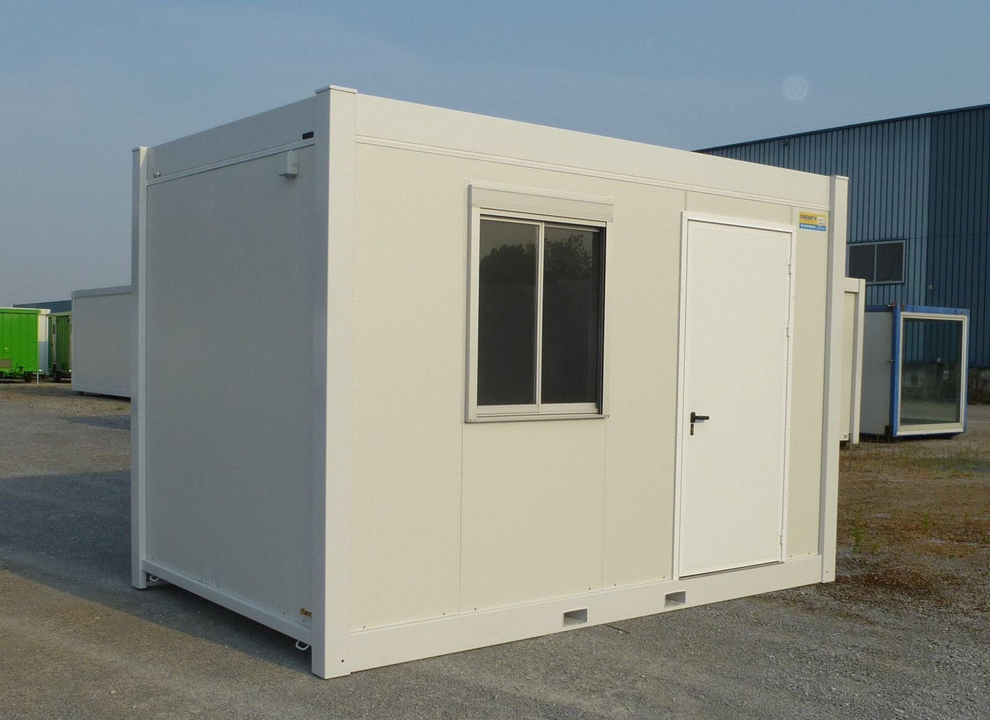 Bâtiment Modulaire avec vitre